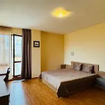 Апартамент Sunny Dreams A 26 One Bedroom Big Balcony